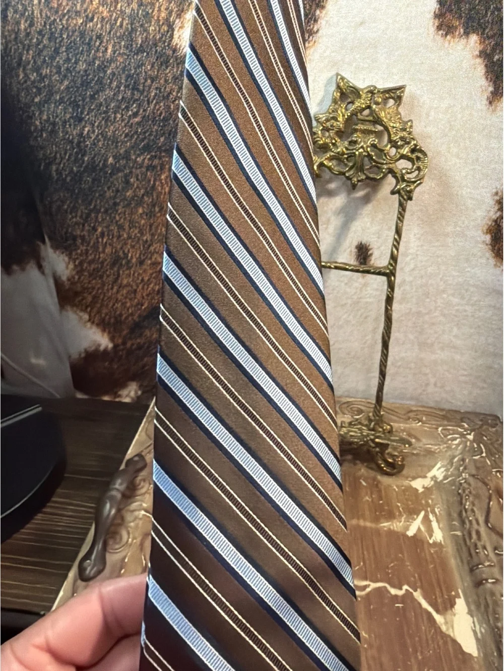 IZOD Men's Brown and Blue Striped Silk Tie